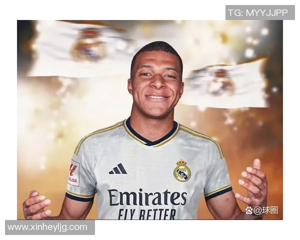 《足球明星2016年度盛典回顾 聚焦全球球星风采与赛季亮点》